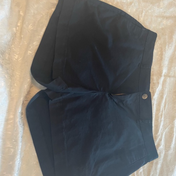 Old Navy shorts - Picture 2 of 6